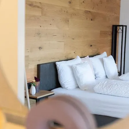 Geislerappartments * 格拉马特诺伊锡德尔