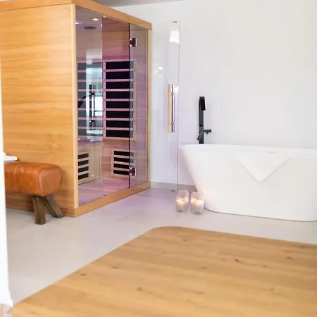 Geislerappartments * 格拉马特诺伊锡德尔