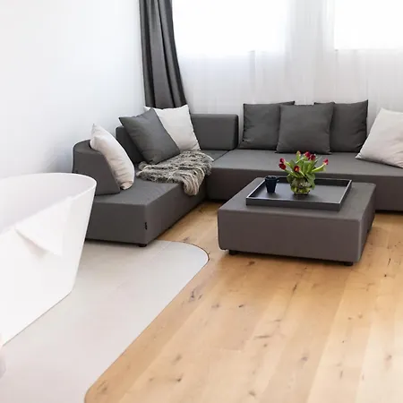 公寓 Geislerappartments 格拉马特诺伊锡德尔